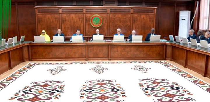 عاجل / مجلس الوزراء يعقد اجتماعه الاسبوعي غدا الثلاثاء