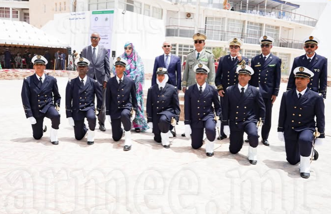 نواذيبو/ تخرج دفعات جديدة من المدرسة العليا للضباط ومن مركز التكوين البحري